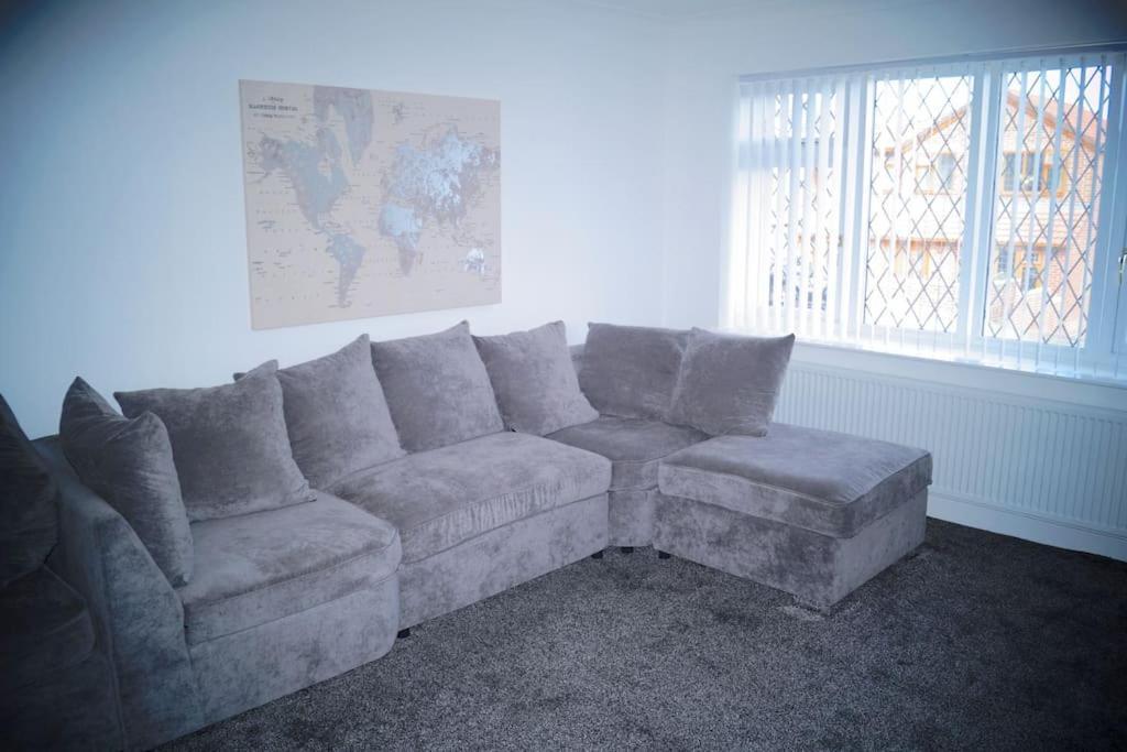 Luxurious Detached Bungalow Бэтли Экстерьер фото